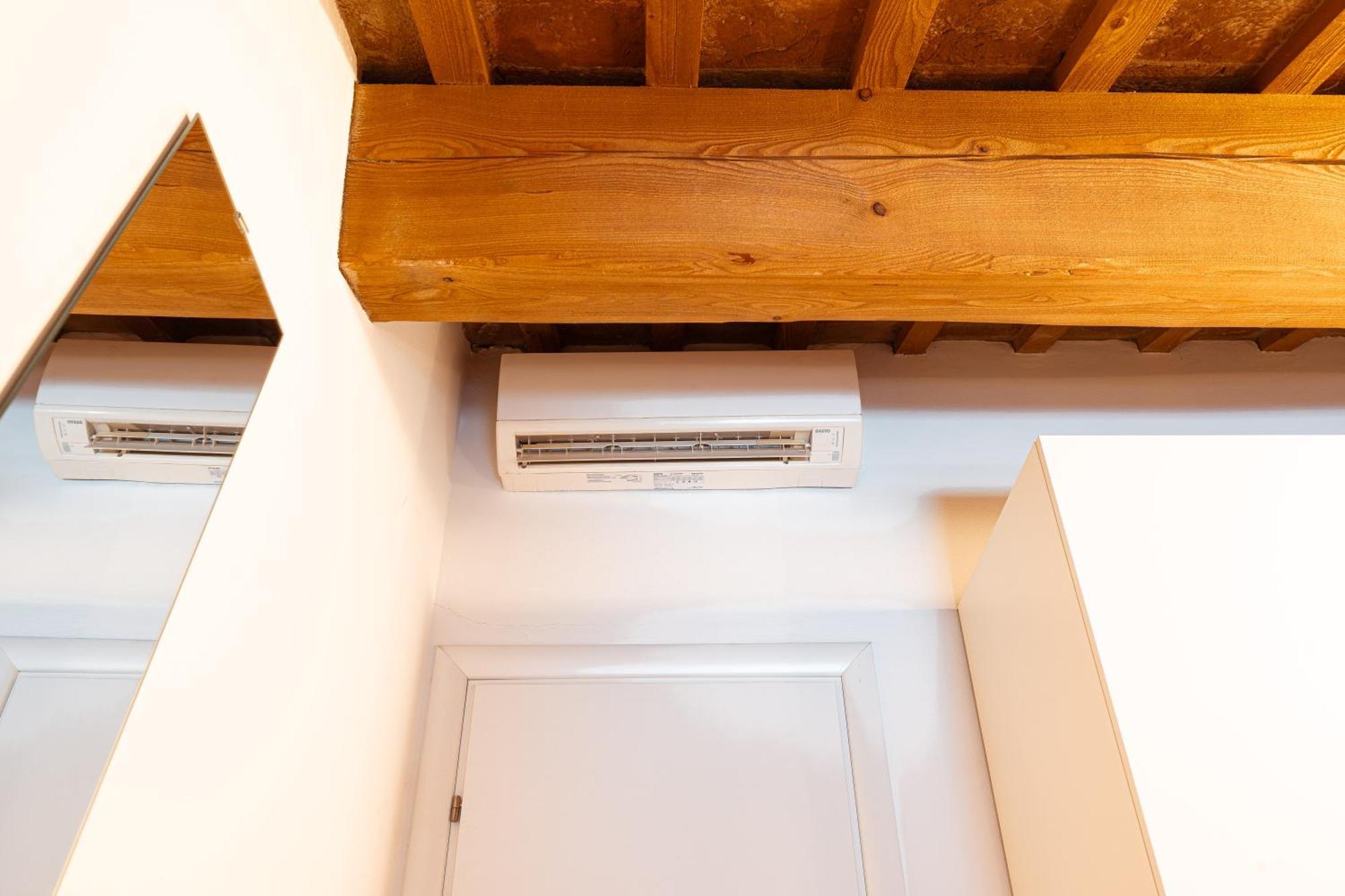 Mansarda Vespucci - Parcheggio Auto Apartment Ferrara Ngoại thất bức ảnh